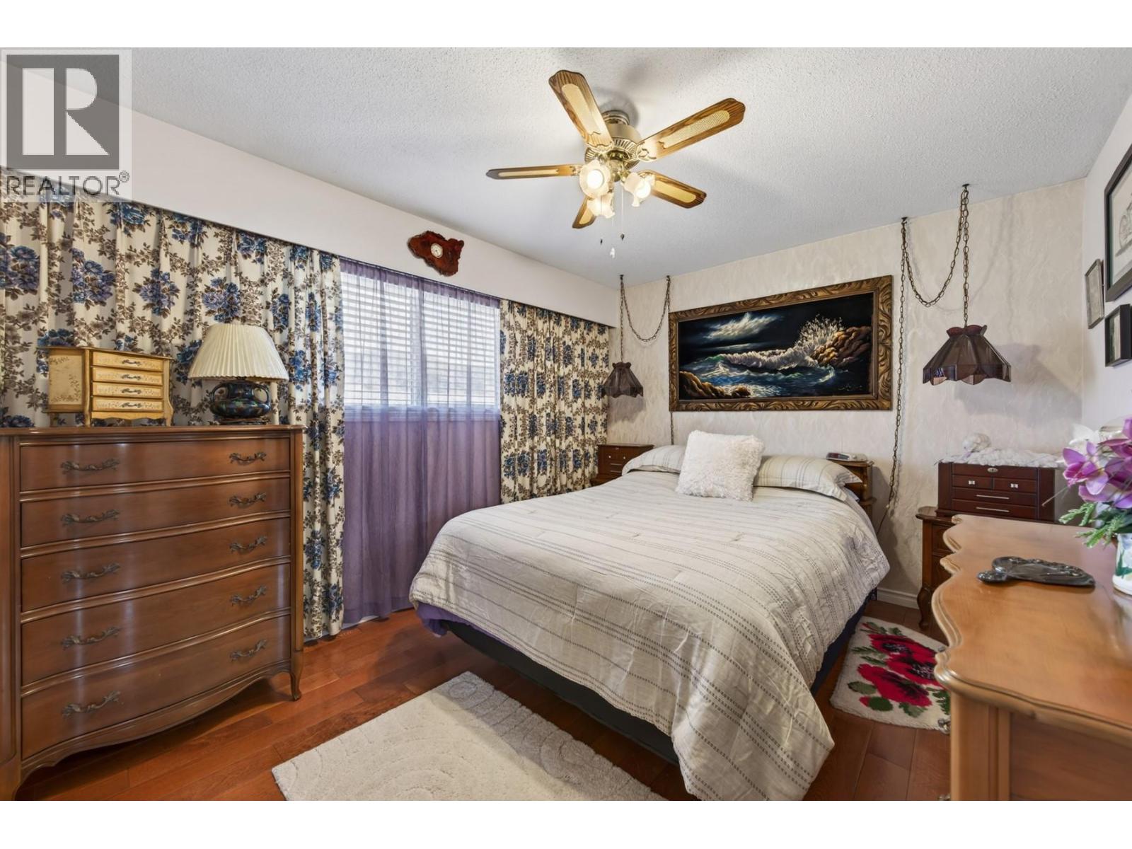 2660 Argyle Avenue - Image 16