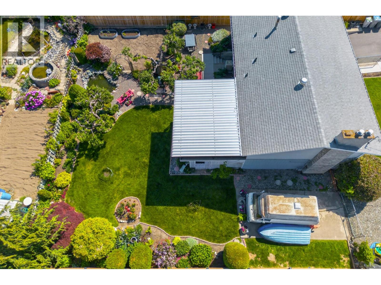 2660 Argyle Avenue - Image 43