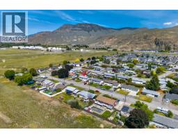 2660 Argyle Avenue, Kamloops, BC V2B4T8 Photo 49