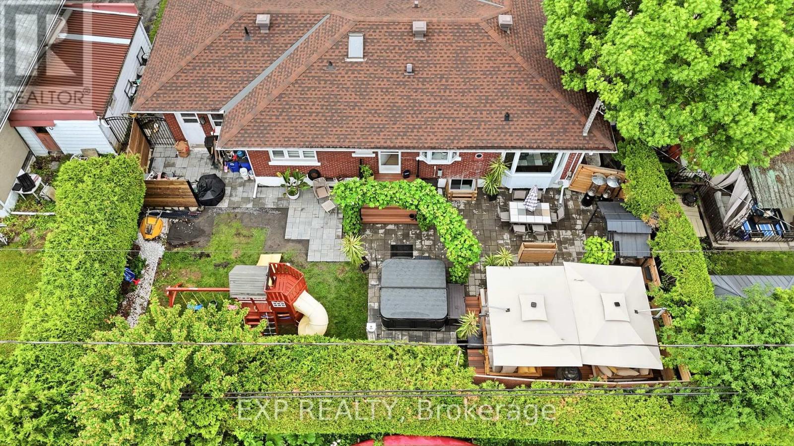 748 WESTON DRIVE - Image 38