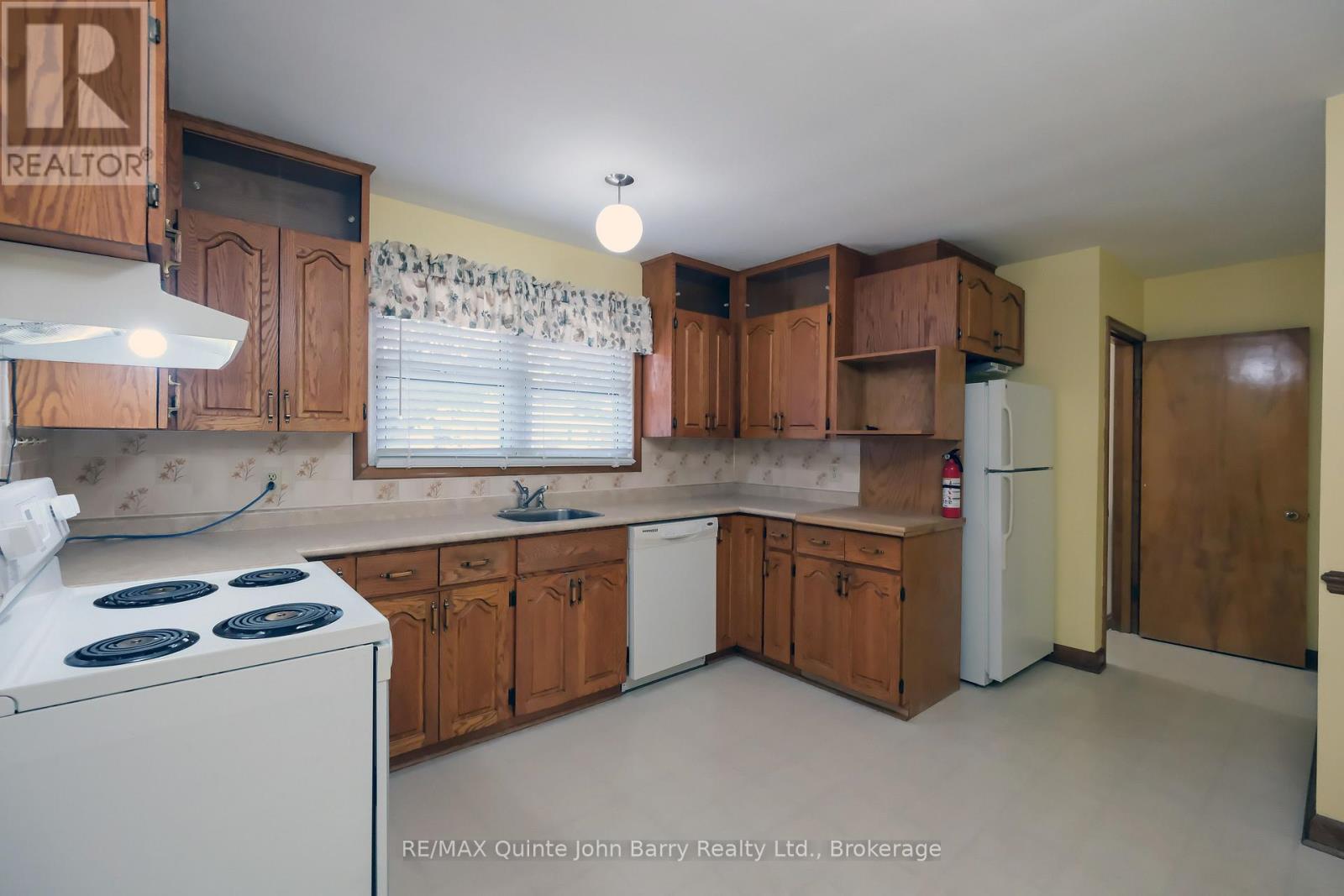 14 GOULD STREET - Image 14