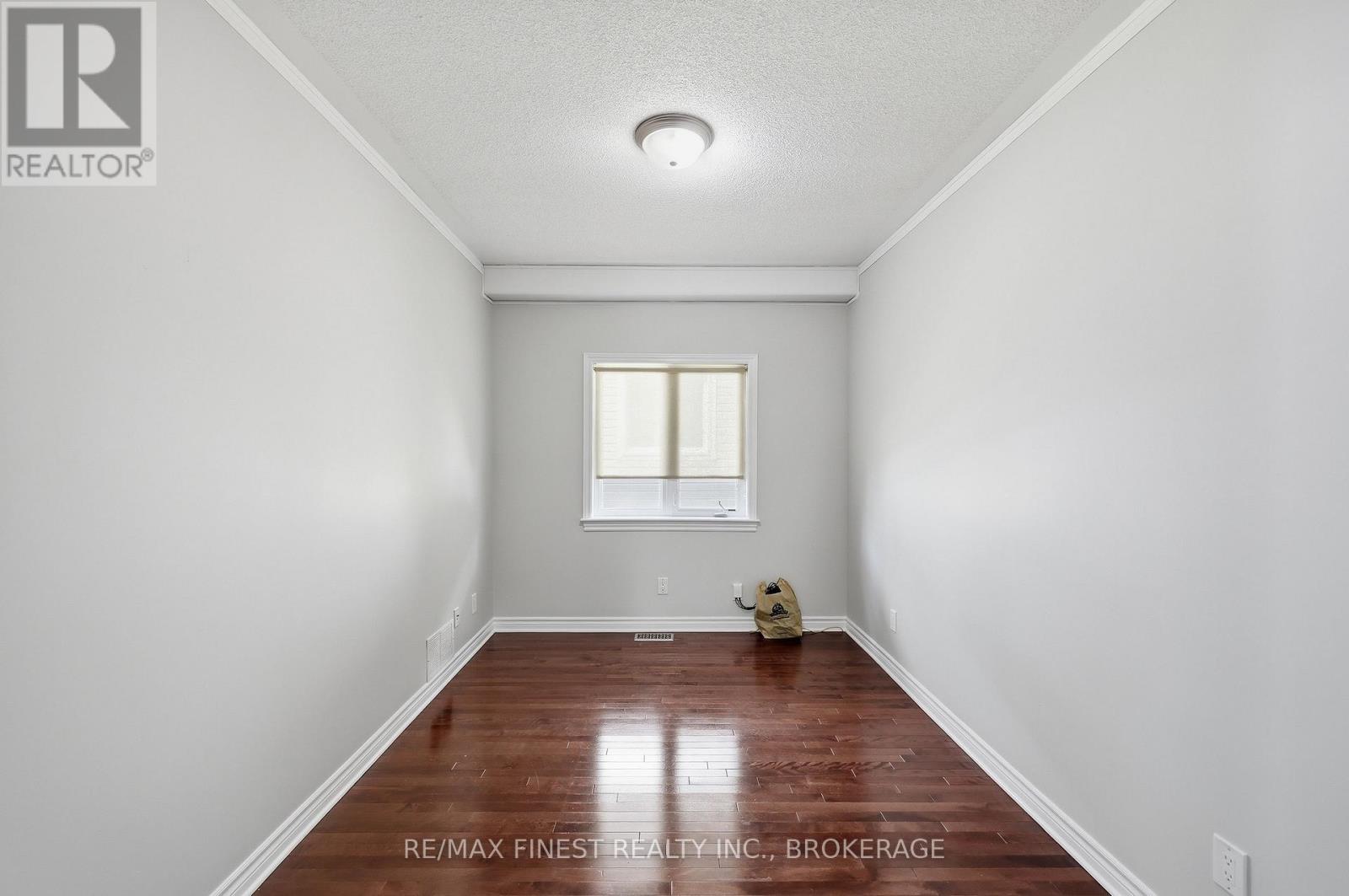 896 COTTONWOOD AVENUE - Image 11