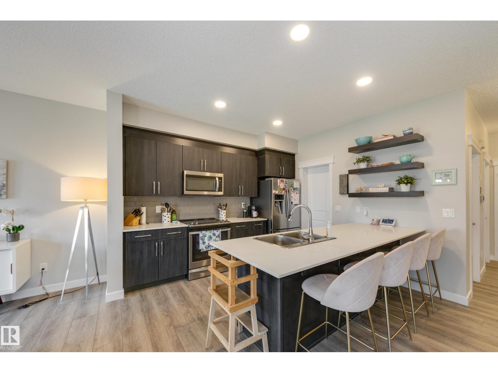 9932 223 ST NW - 6