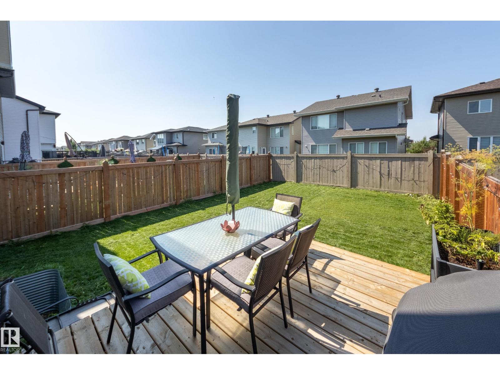 9932 223 ST NW - 35