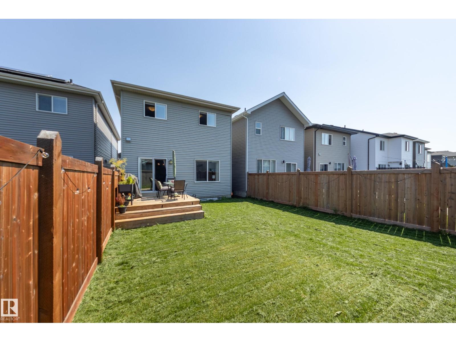9932 223 ST NW - 38