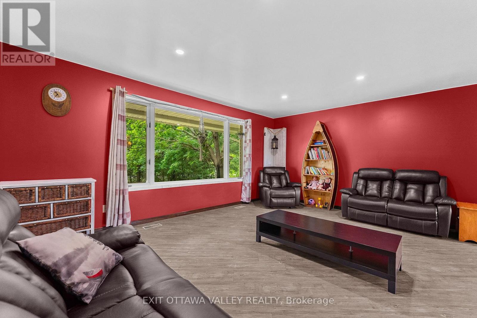 1292 GREEN LAKE ROAD - Image 8