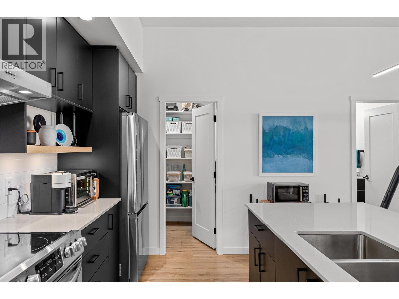 #607 660 Cawston Avenue - 8
