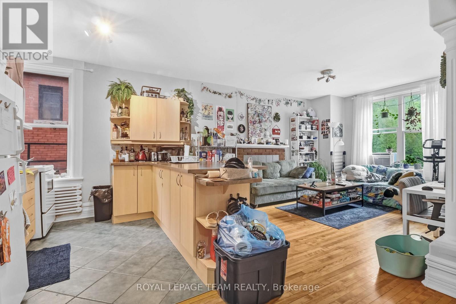 548 MACLAREN STREET - 15