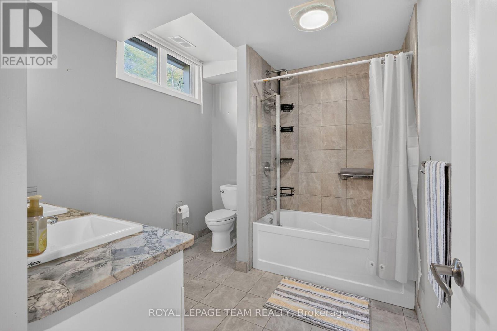 1830 ROLLIN ROAD - Image 34