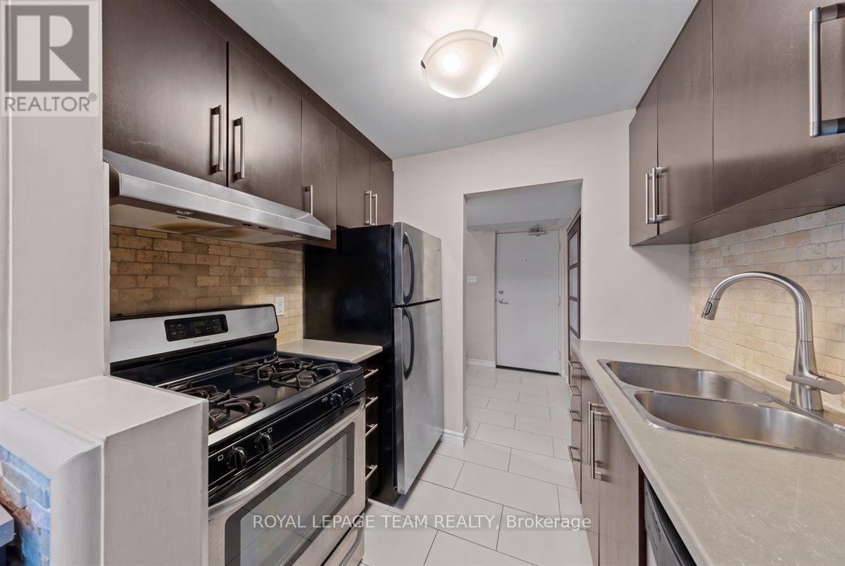 #201 12 CORKSTOWN ROAD - Image 13