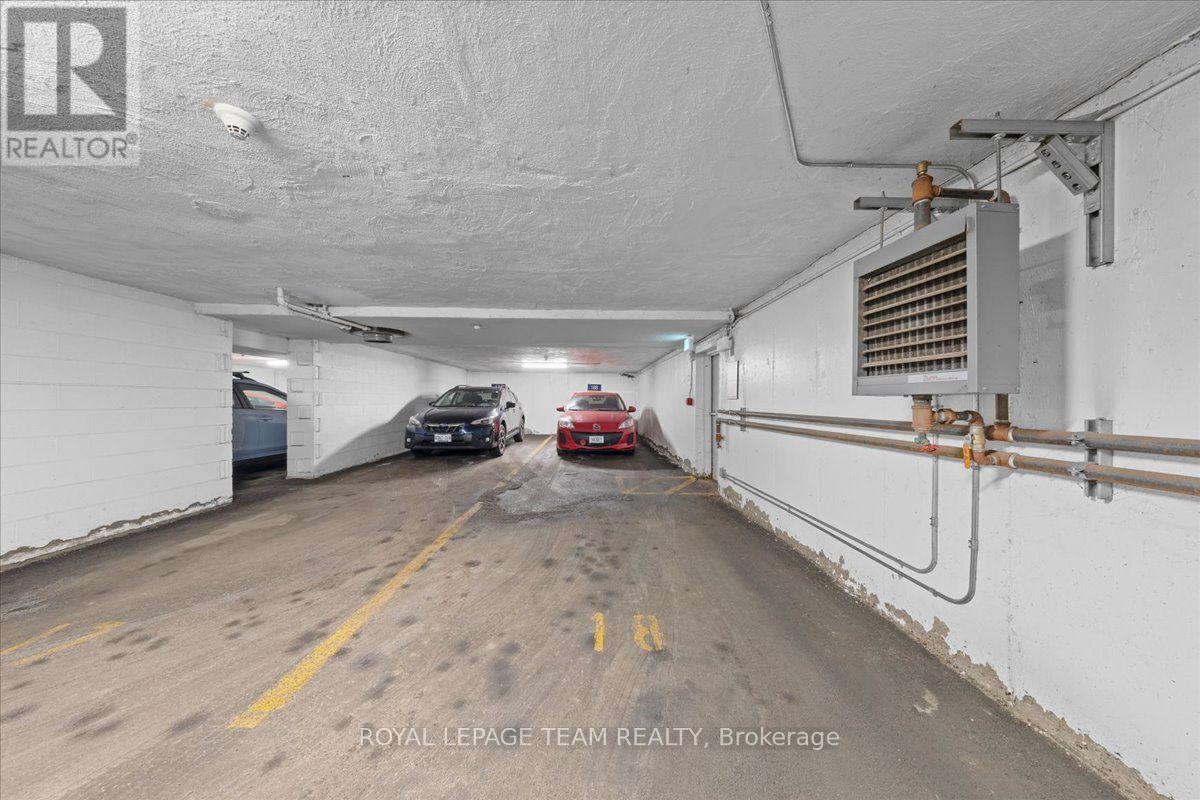 #201 12 CORKSTOWN ROAD - Image 25