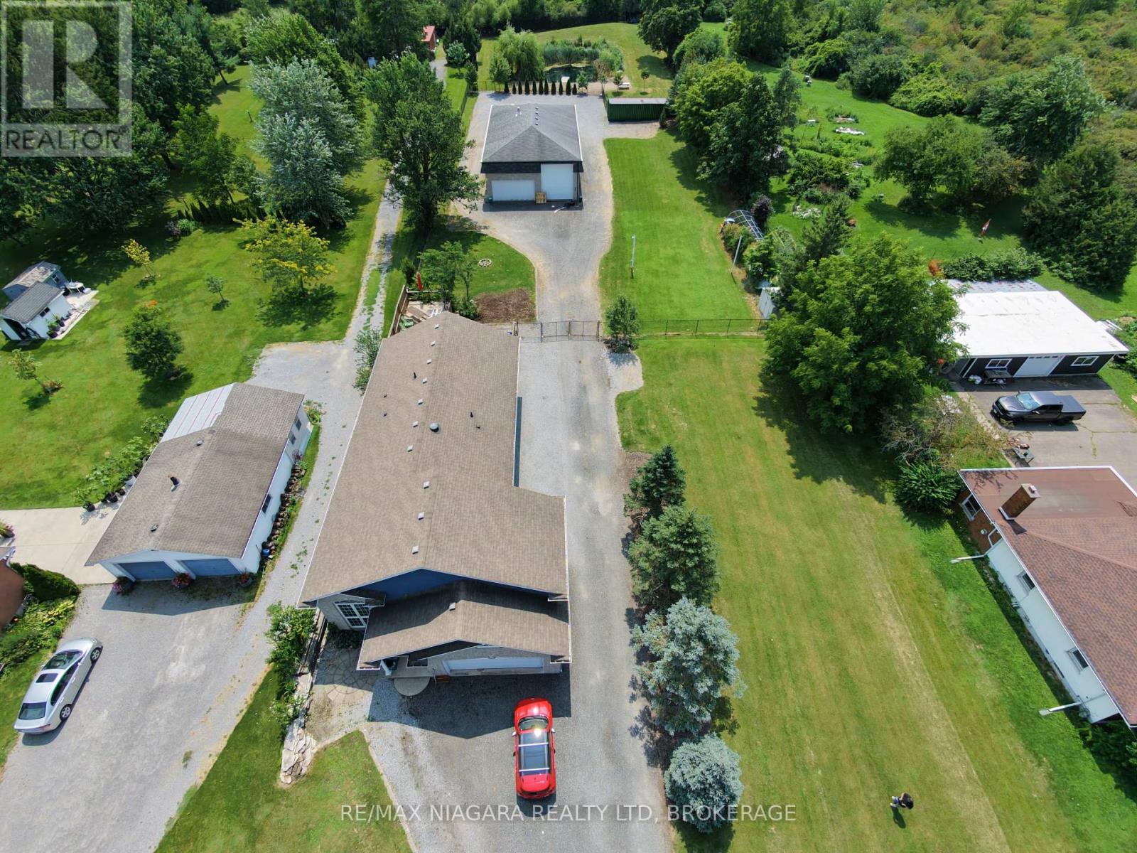 1487 BARRON ROAD - Image 23