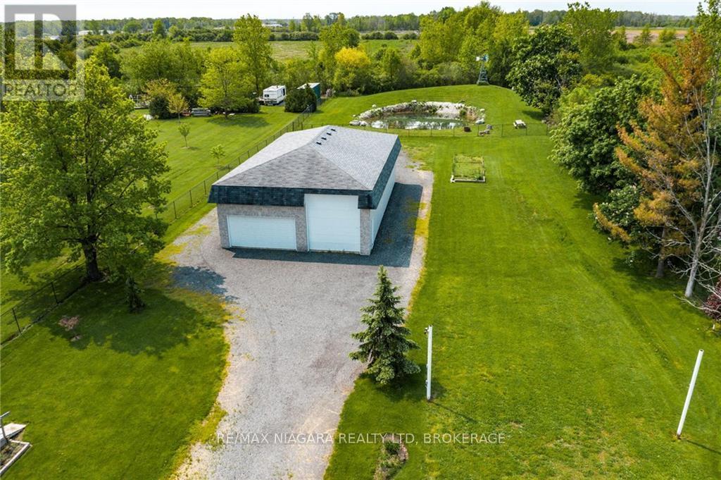 1487 BARRON ROAD - Image 32