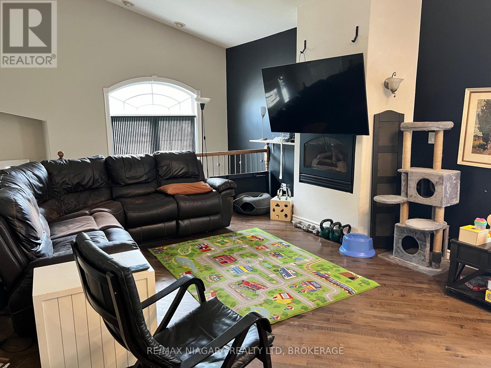 1487 BARRON ROAD - Image 5
