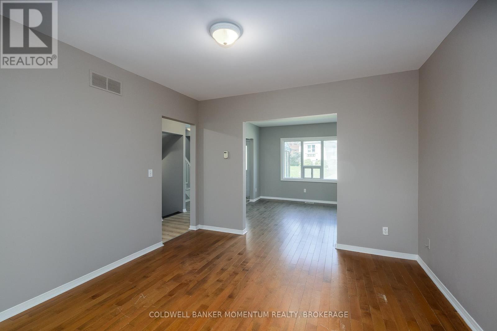 25 GALE CRESCENT - Image 12
