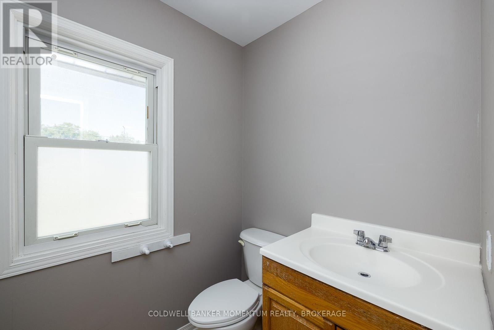 25 GALE CRESCENT - Image 16