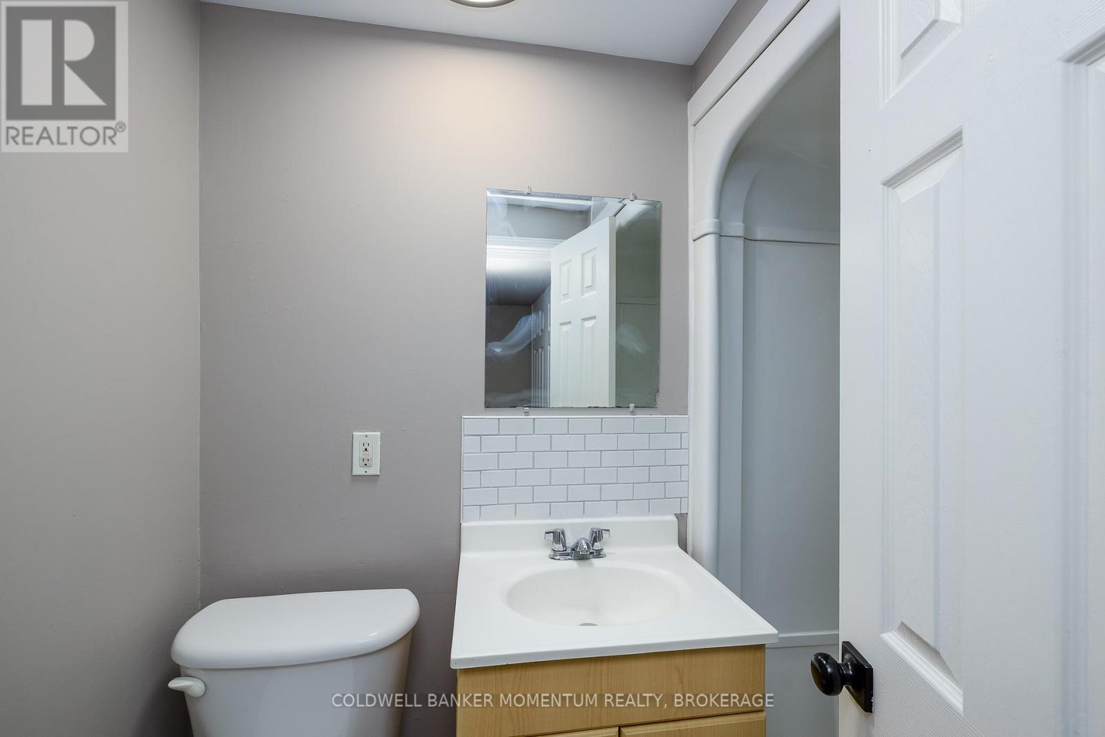 25 GALE CRESCENT - Image 29
