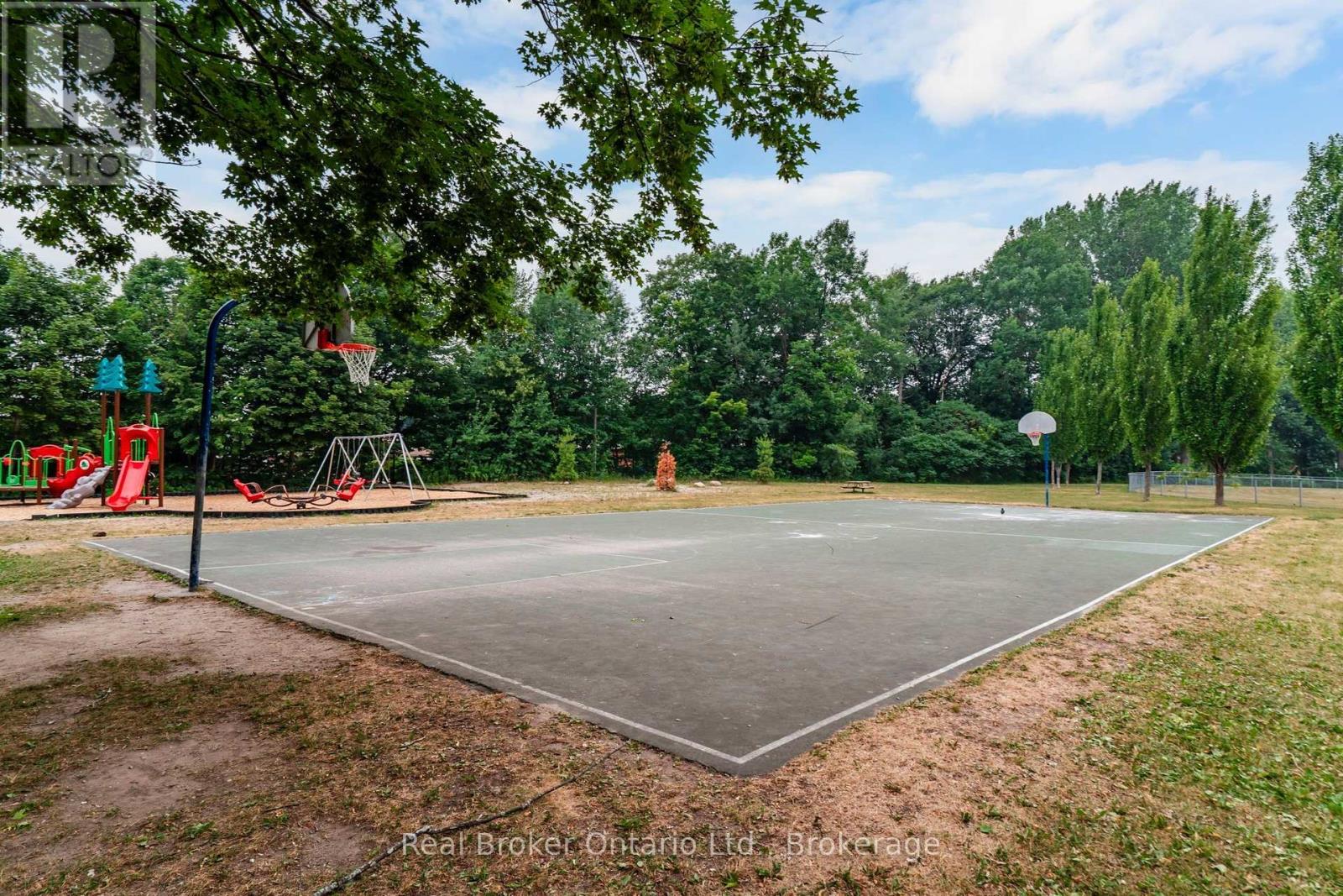 163 WOODLAND DRIVE - 44