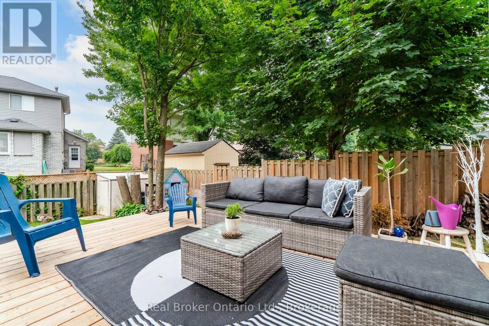 163 WOODLAND DRIVE - Image 32