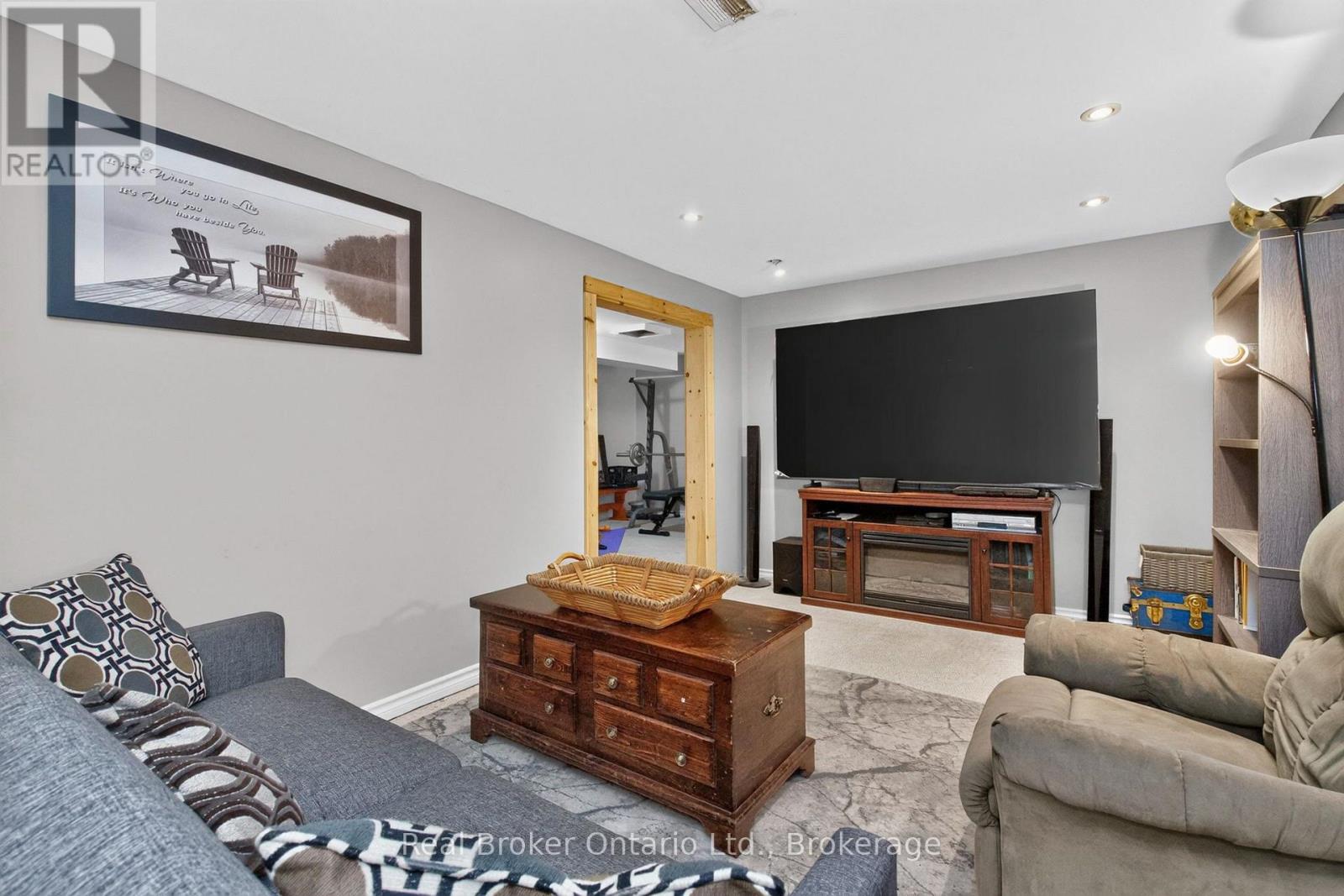 163 WOODLAND DRIVE - Image 29