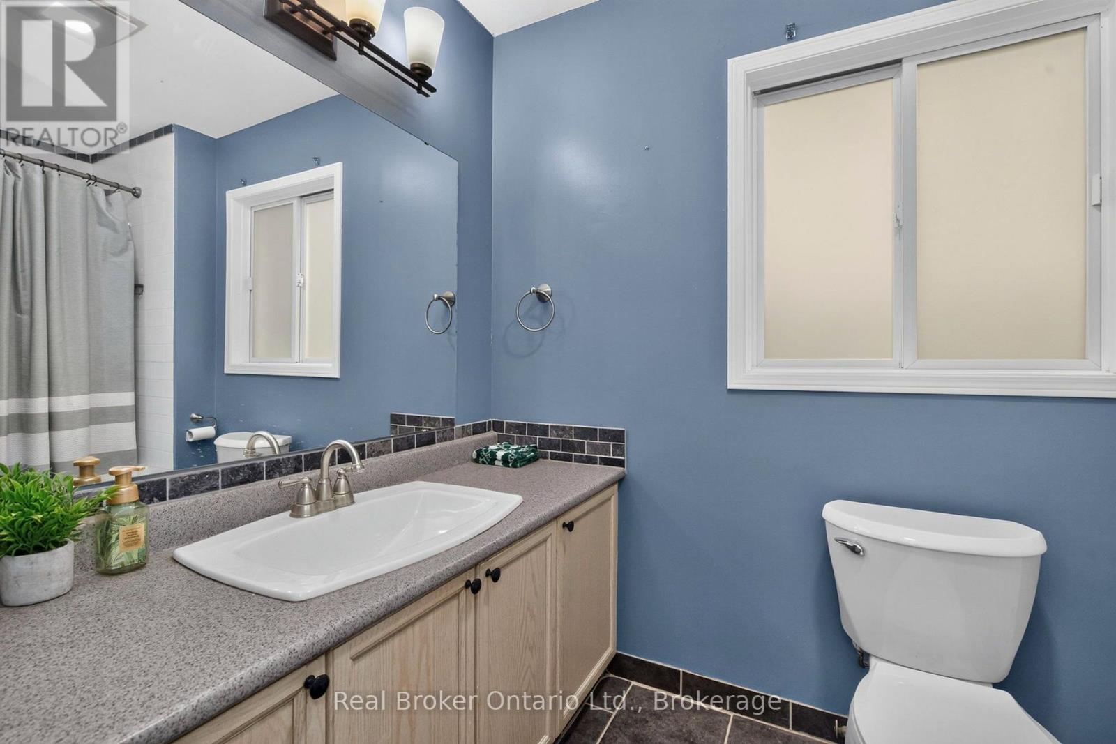 163 WOODLAND DRIVE - Image 19