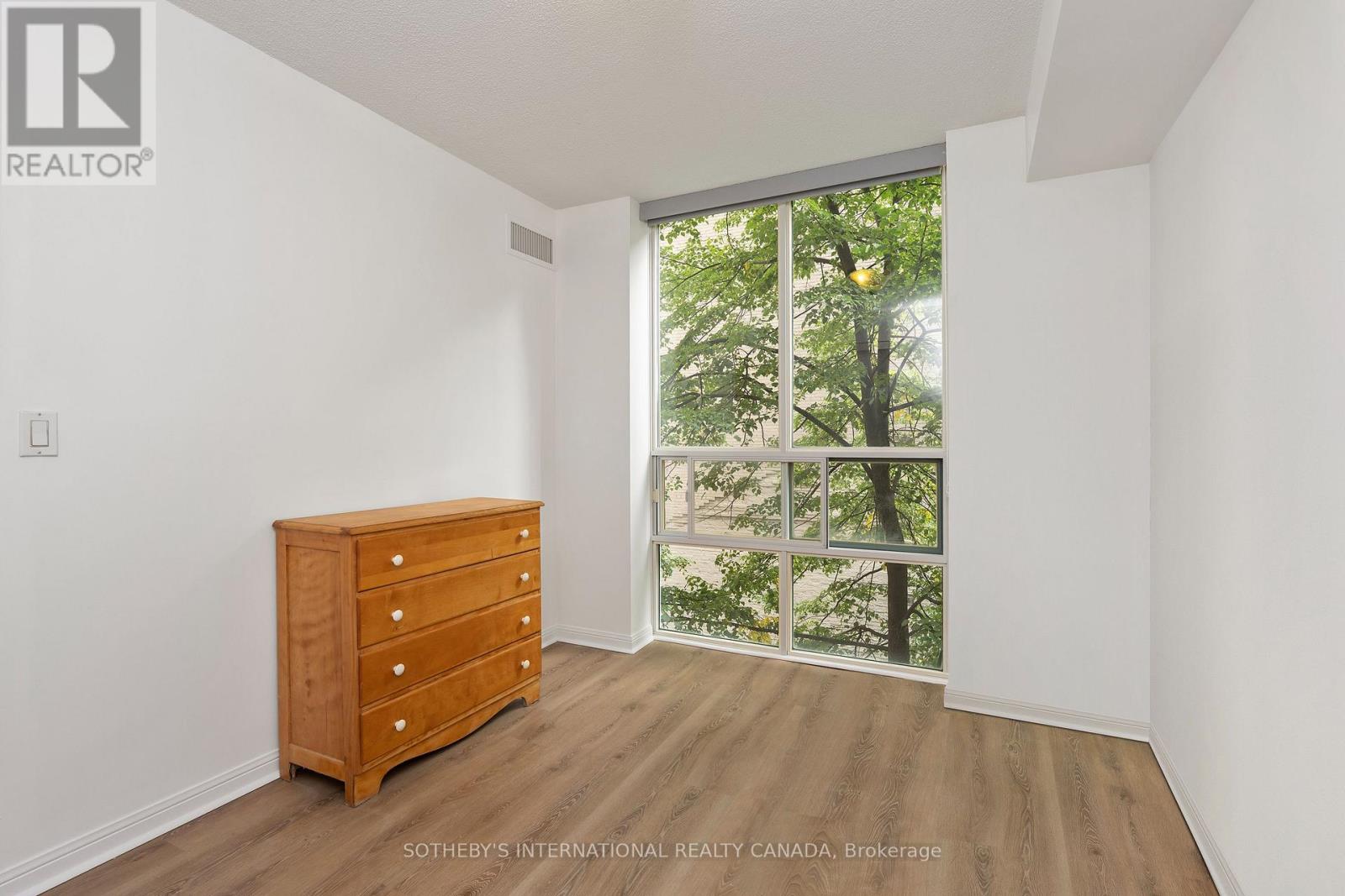 #408 311 RICHMOND STREET - 12