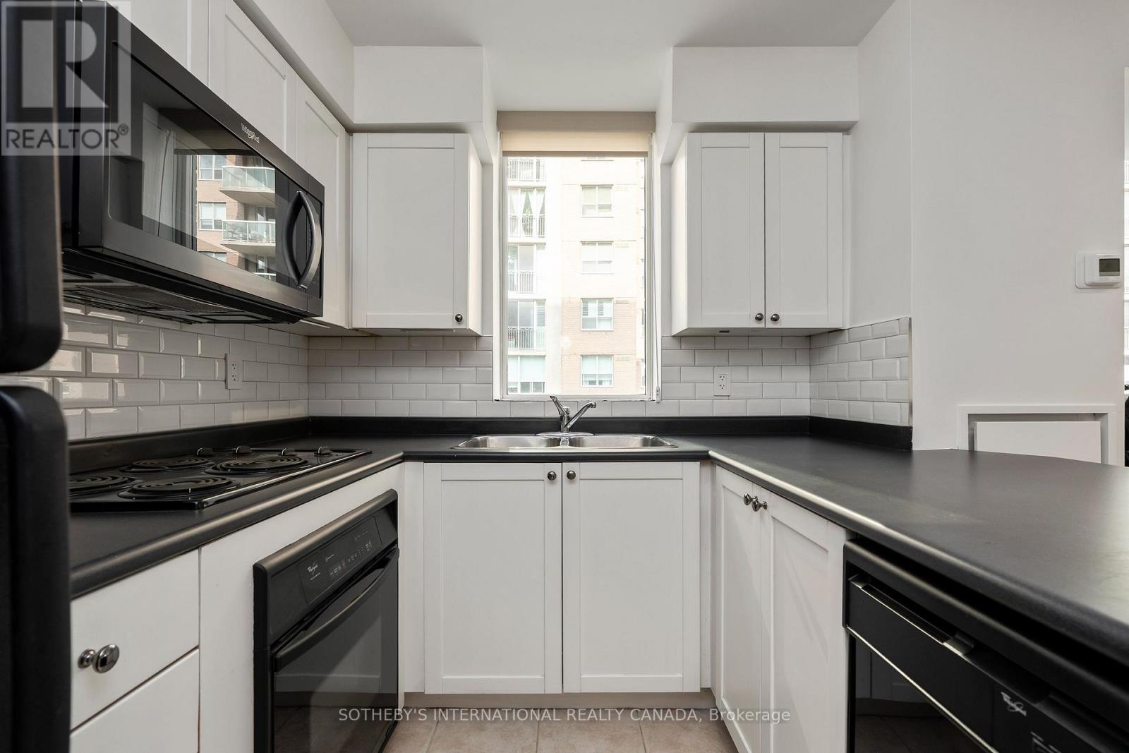 #408 311 RICHMOND STREET - 5