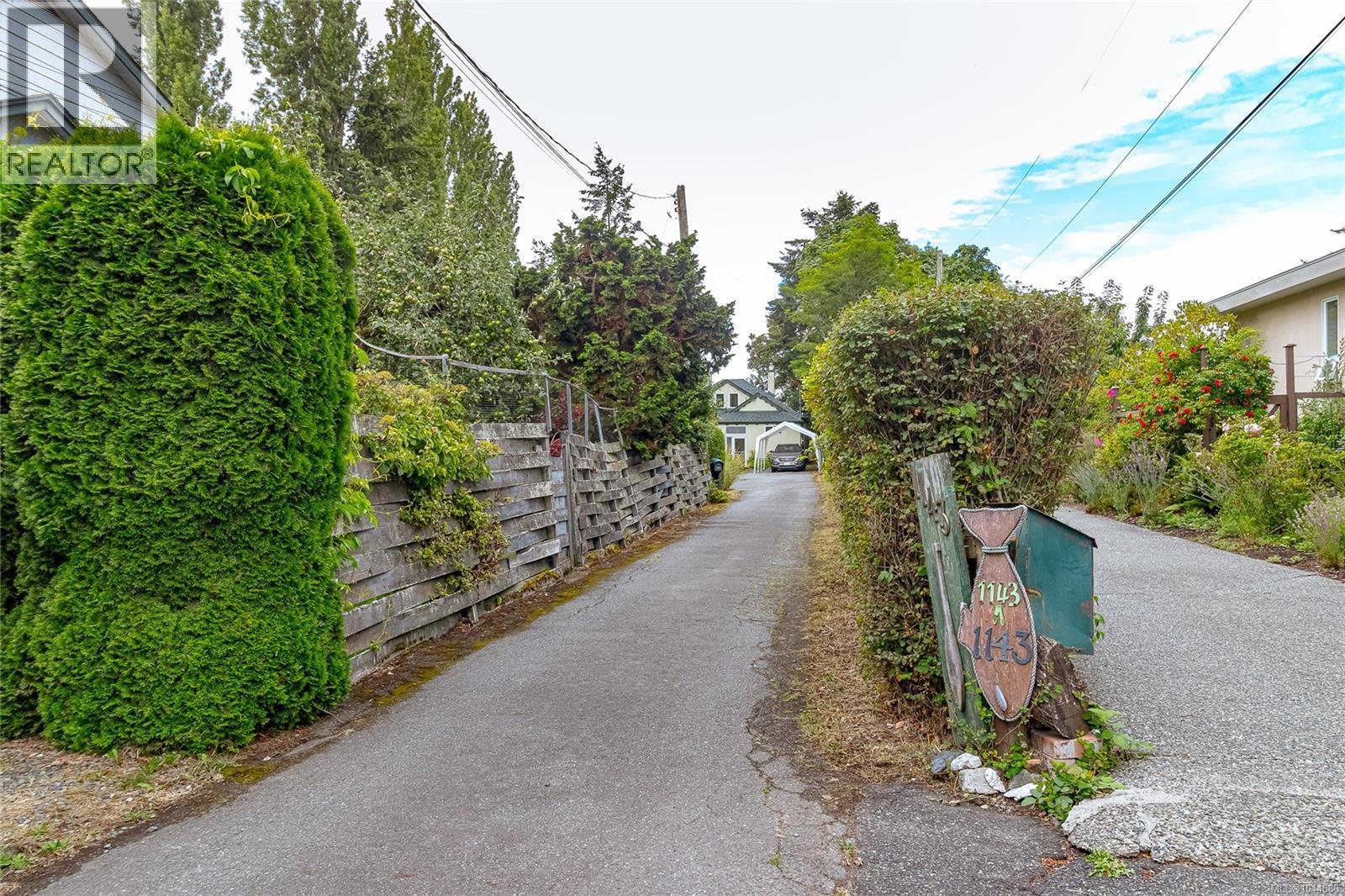 A-1143 Munro St - 2