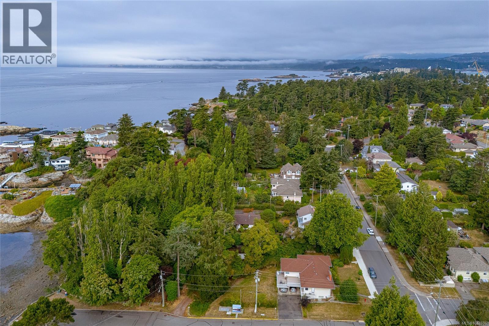 A-1143 Munro St - 40
