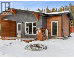 31 Takhini Meadows Drive, Whitehorse North, YT Y1A7A2 Photo 29