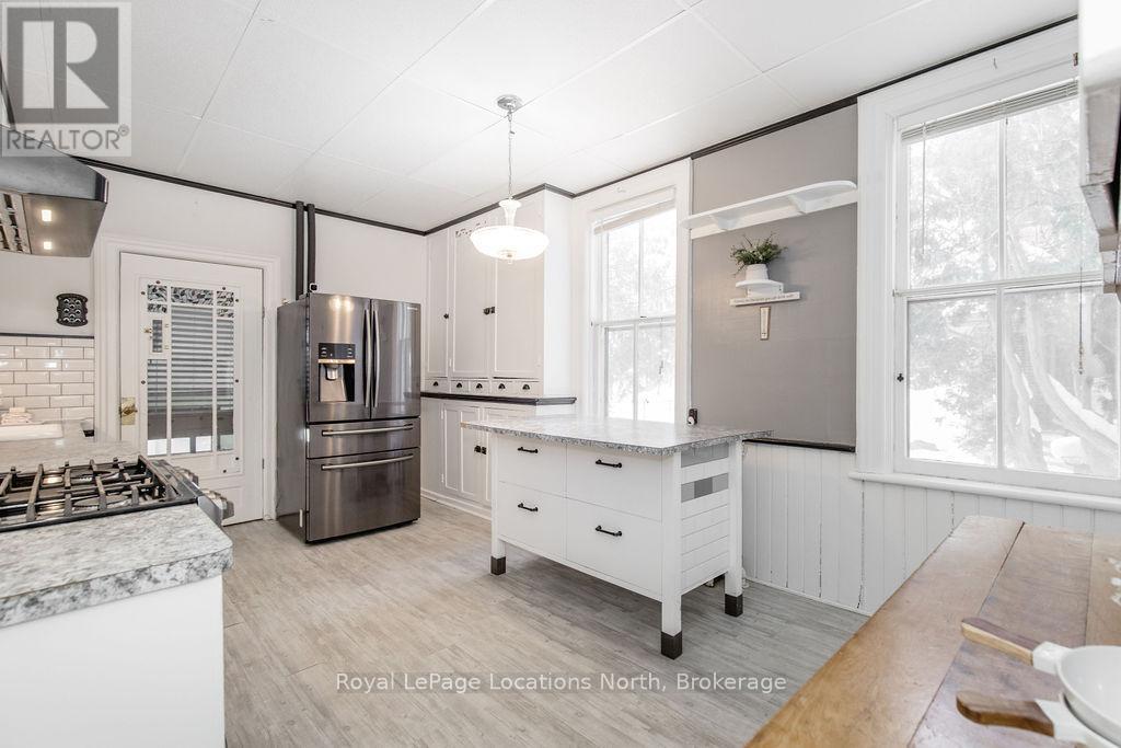 29 TECUMSETH STREET - 10