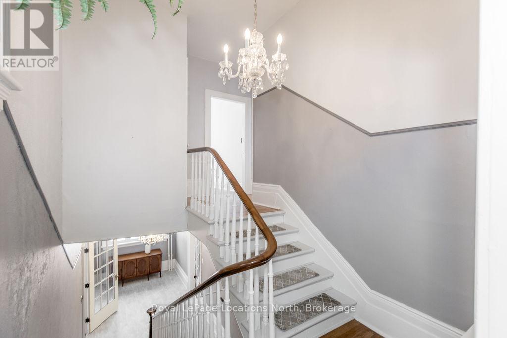 29 TECUMSETH STREET - 18