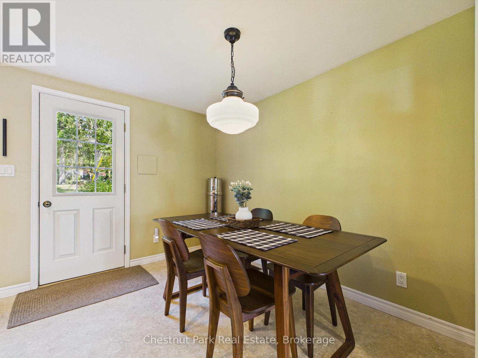 1014 KELLY ROAD - Image 10