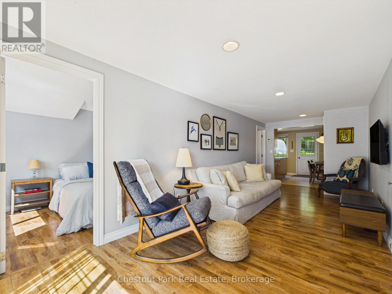 1014 KELLY ROAD - Image 17