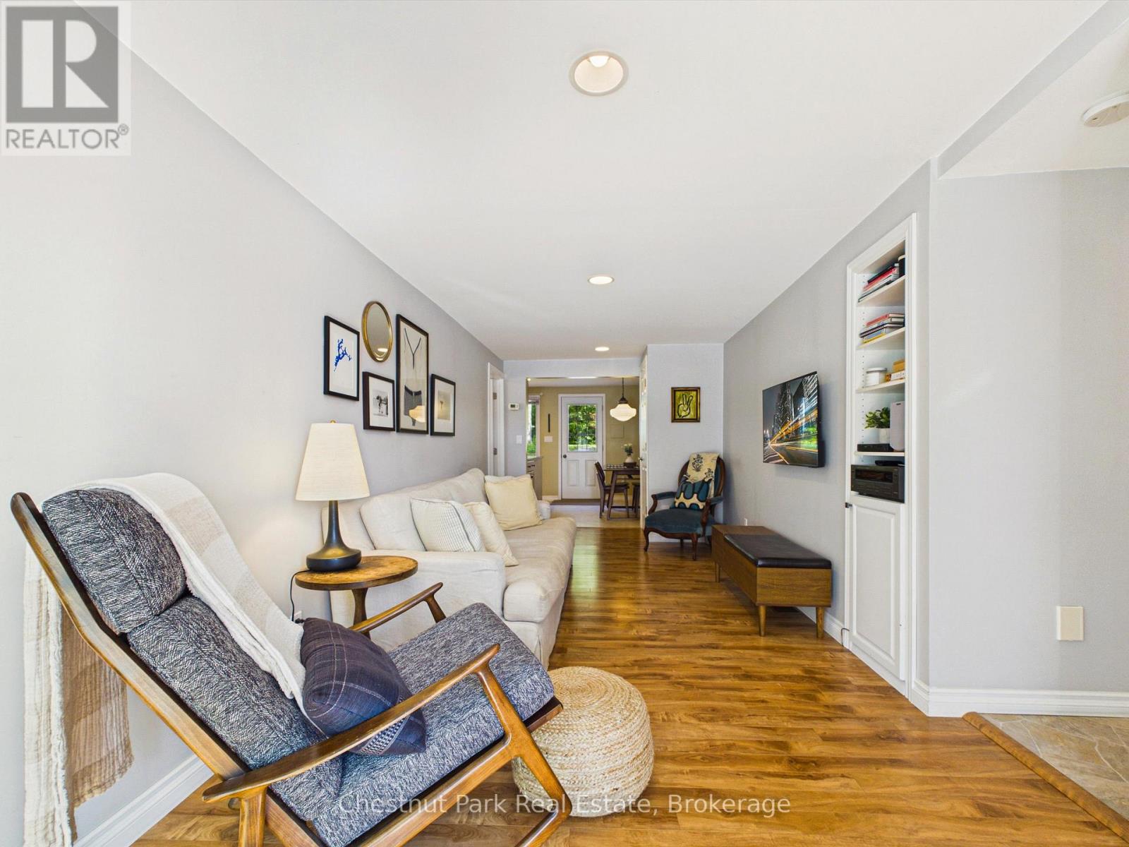 1014 KELLY ROAD - Image 18