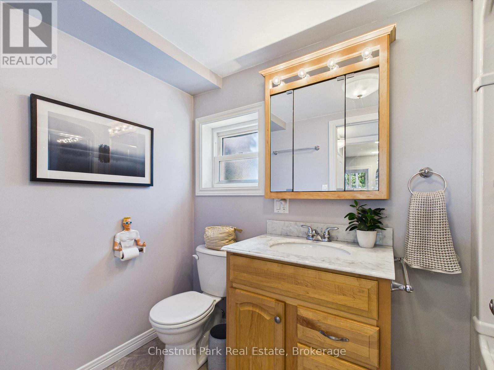 1014 KELLY ROAD - Image 25