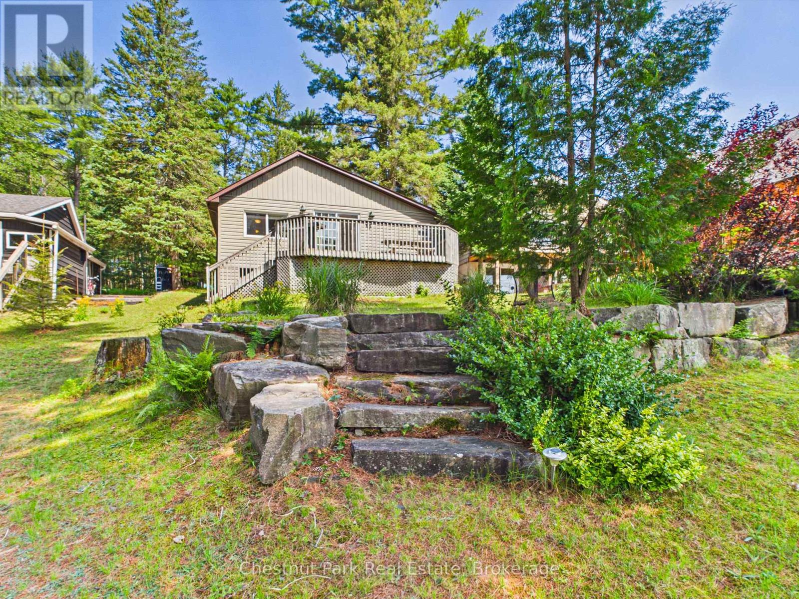 1014 KELLY ROAD - Image 35