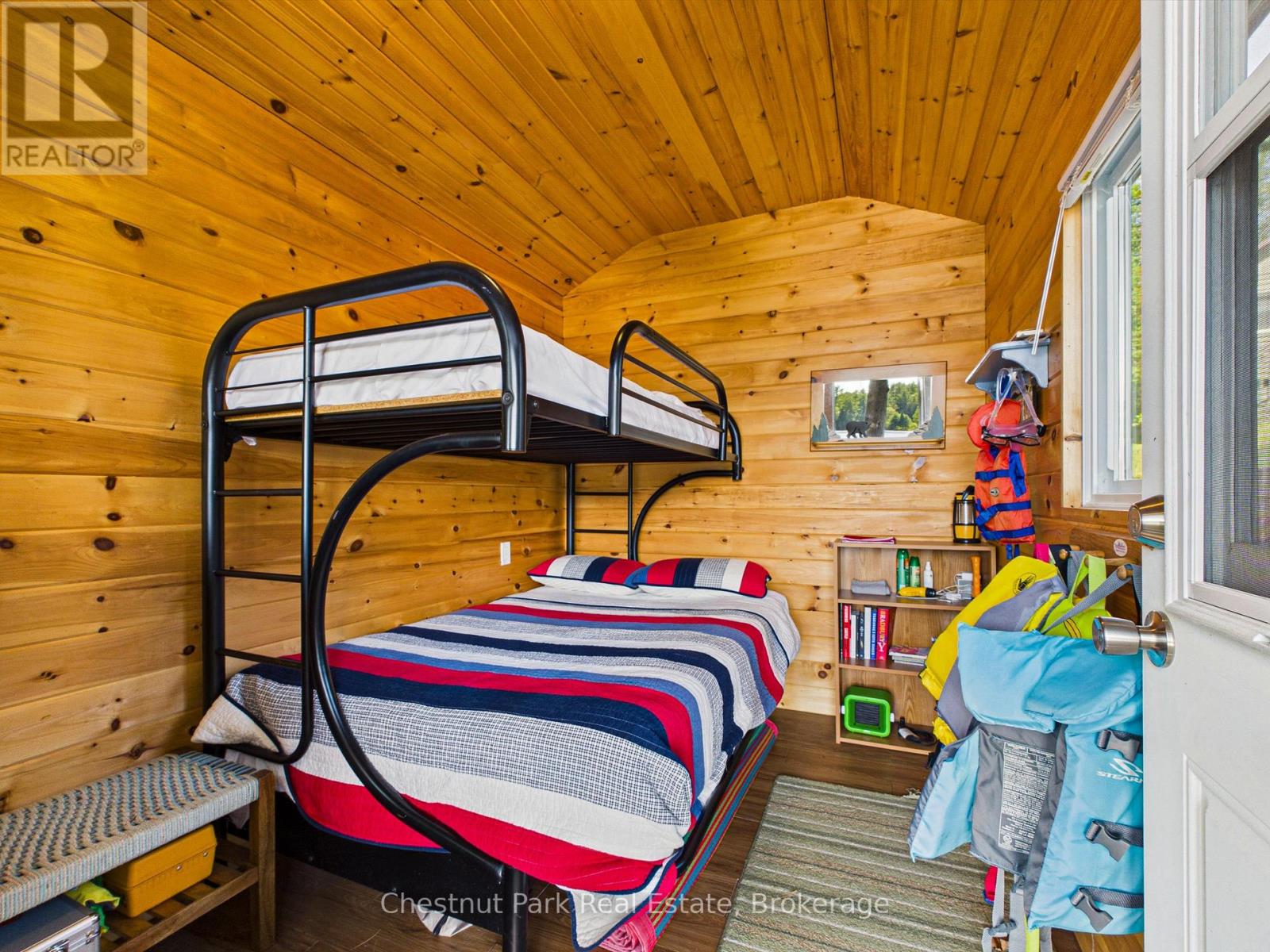 1014 KELLY ROAD - Image 37