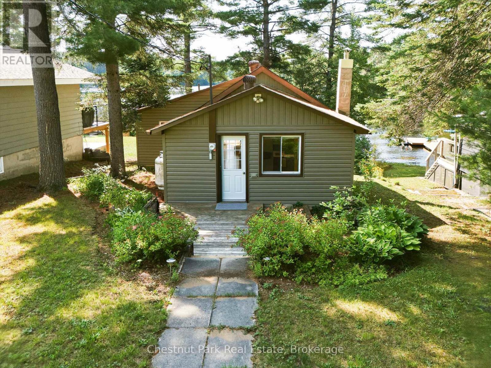 1014 KELLY ROAD - Image 42