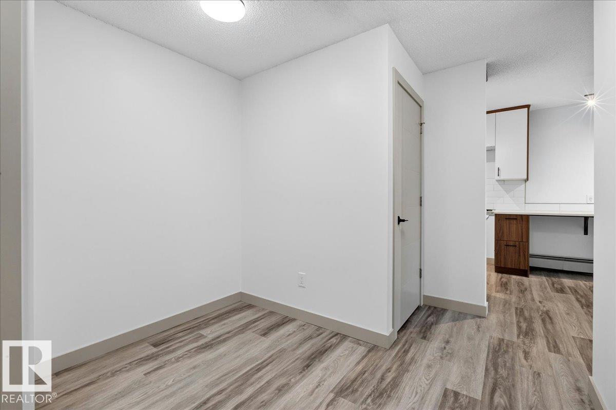 #203 10624 123 ST NW - 7