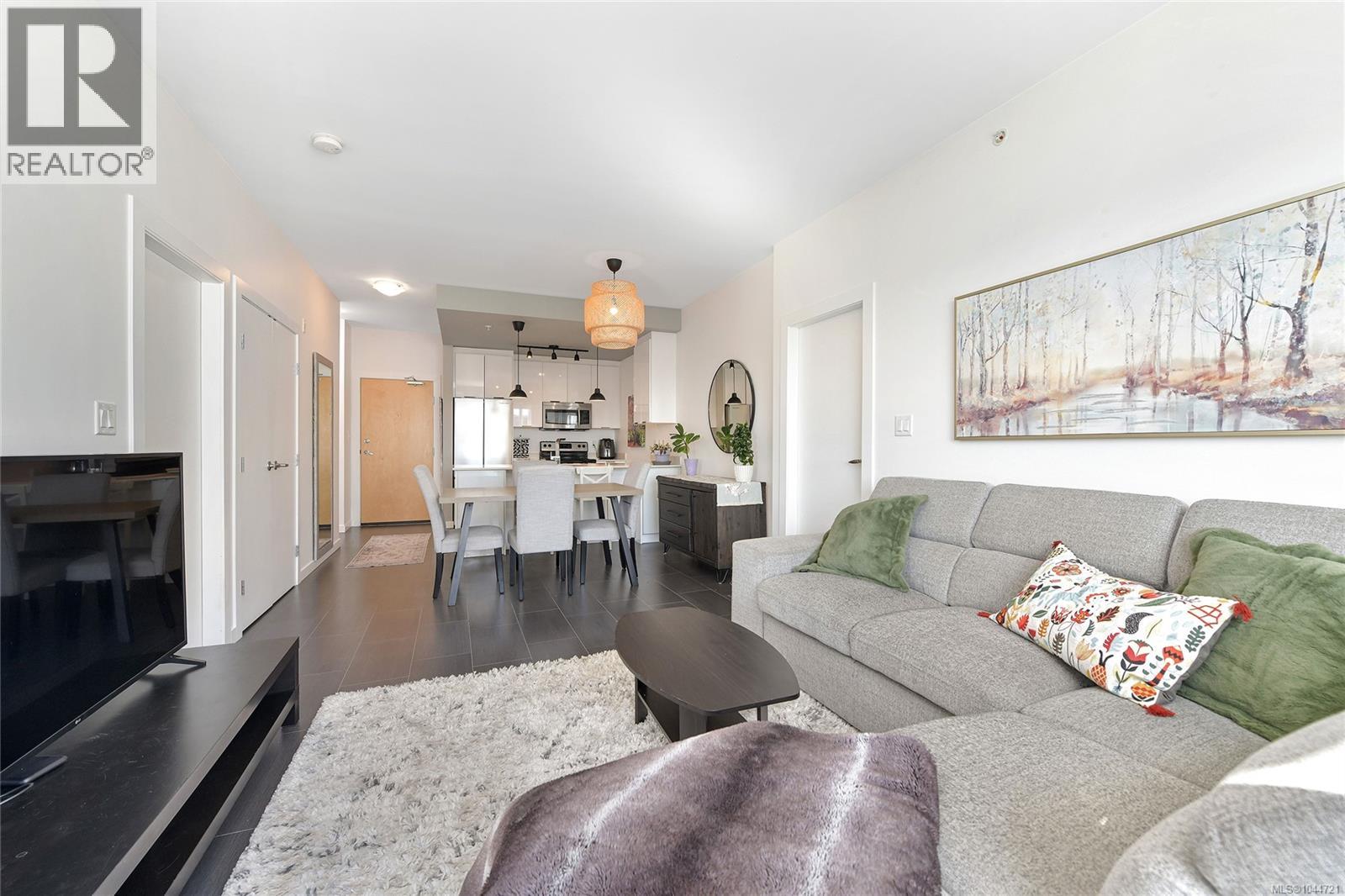 #421 2871 JACKLIN Rd - 1