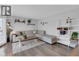 2231 39 Street SE - photo 3