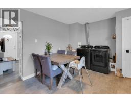 Bedroom - 2231 39 Street Se, Calgary, AB T2B1A6 Photo 7