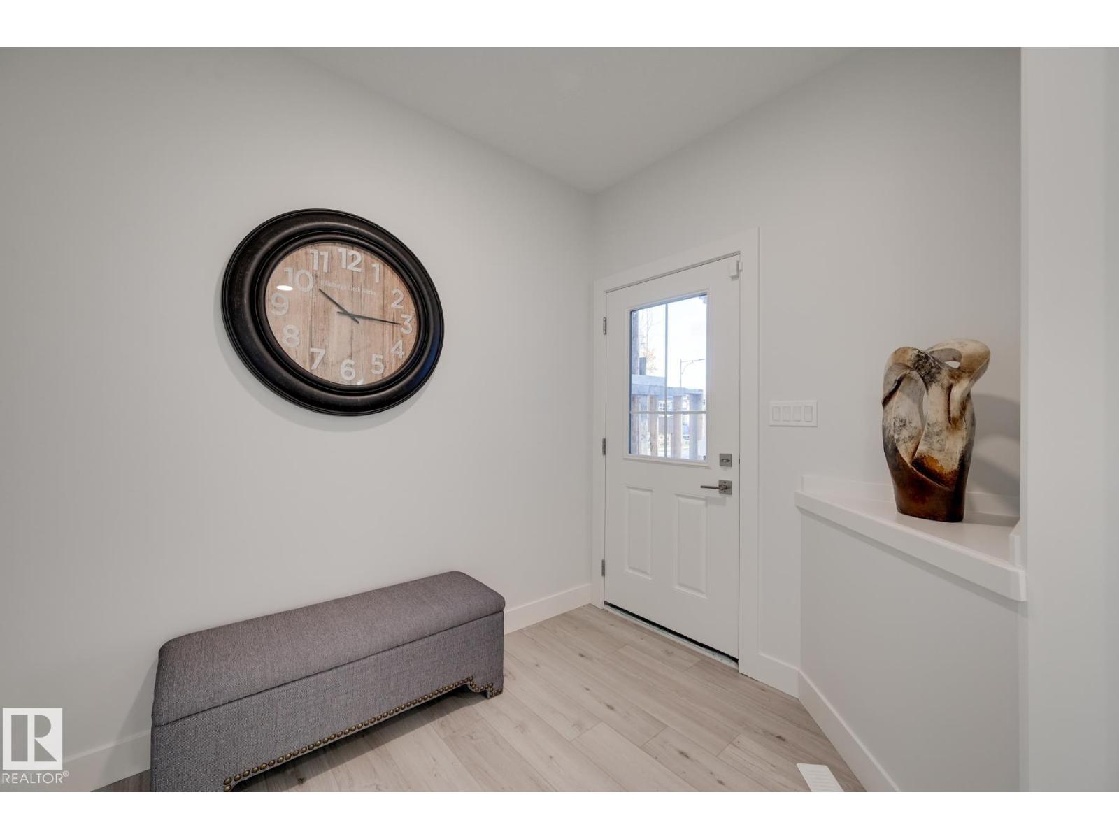 1776 Crossbill LO NW - 2
