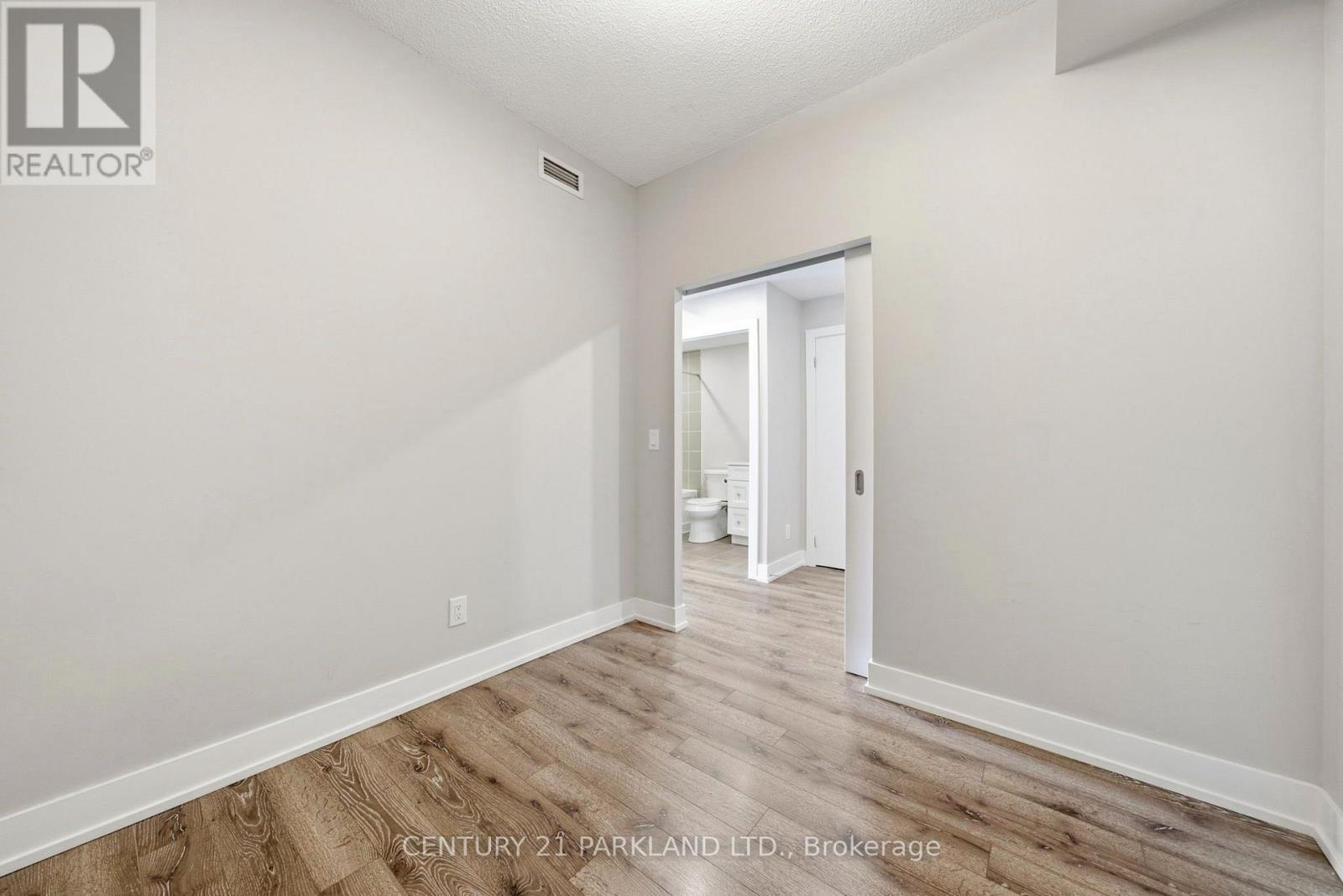 #602 1638 BLOOR STREET W - 10