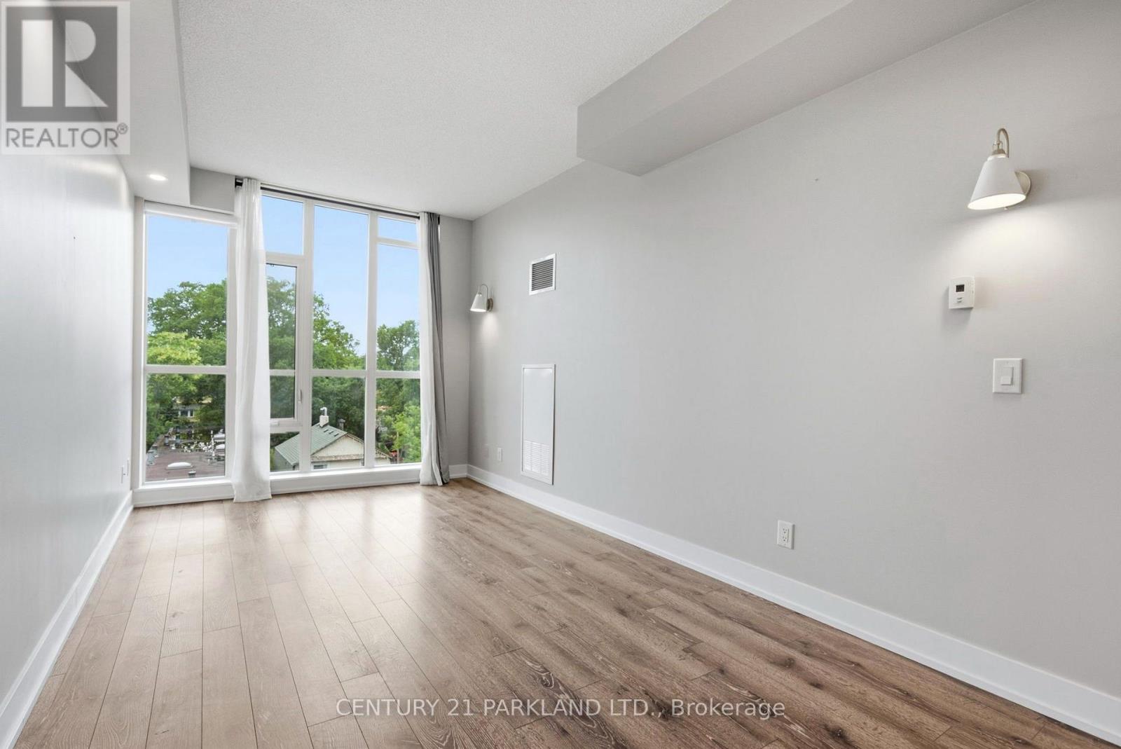 #602 1638 BLOOR STREET W - 20