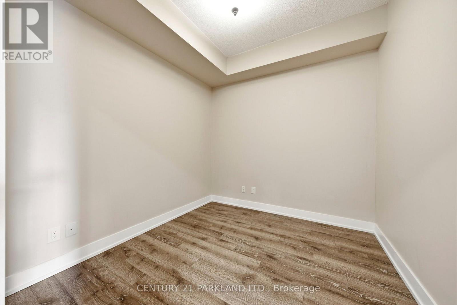 #602 1638 BLOOR STREET W - 8