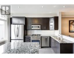 21 Ruby Lang Lane, Toronto, ON M8Z0B8 Photo 16