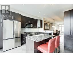 21 Ruby Lang Lane, Toronto, ON M8Z0B8 Photo 17