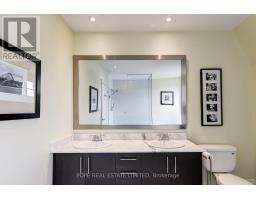 21 Ruby Lang Lane, Toronto, ON M8Z0B8 Photo 34